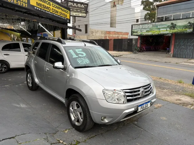 Renault Duster Dynamique 2.0 Hi-flex 16V Aut. 2015