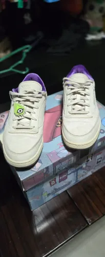 Reebok club minions
