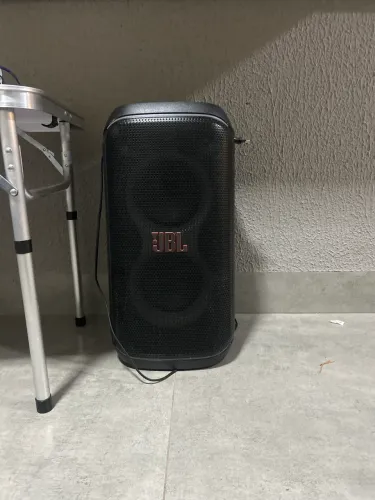 Partybox 120 - Muito Nova