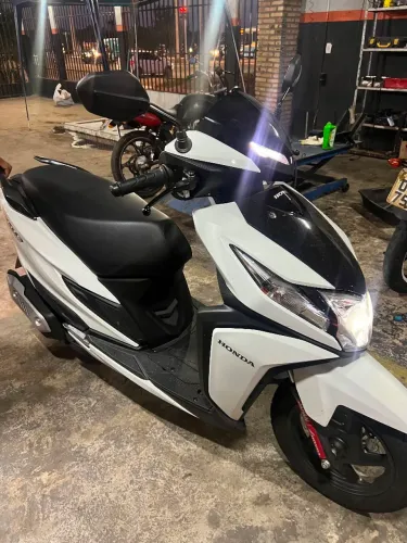 Honda Elite 125 2.000 km rodados 2026