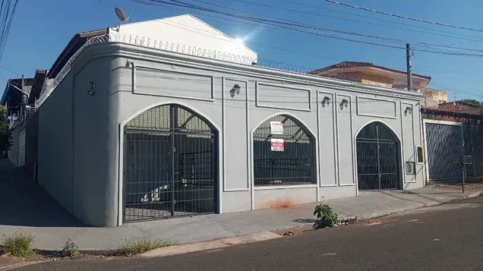 Espaço Comercial para Alugar no Vale do Sol - 3 Salas com Banheiros individuais