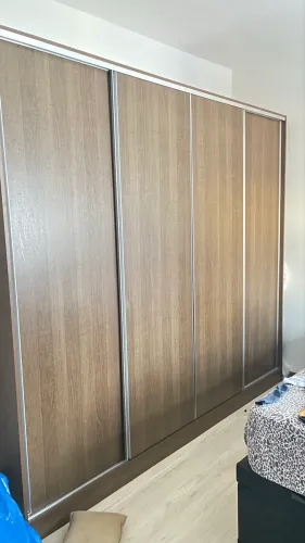 Guarda roupa casal