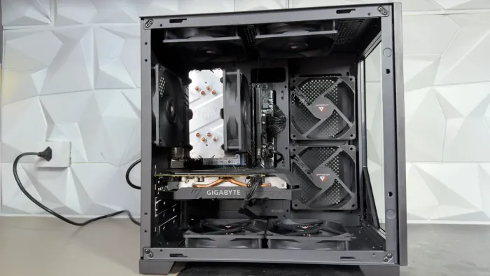 Pc Ryzen 5 5500 + 16GB + SSD NV2 500Gab + RTX 2060 6Gb - R$ 3.699 PIX