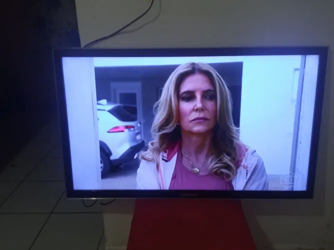 Tv Samsung 40 não e smartv