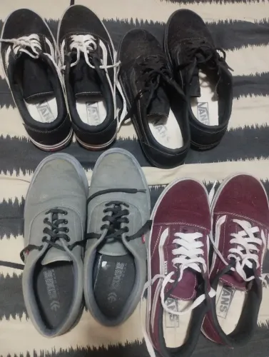 4 Pares de Tênis usados