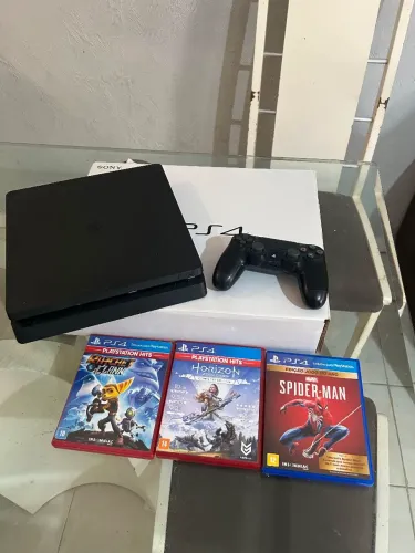 PS4 Slim 1TB + Controle Original + 3 Jogos + Caixa - R$ 1.300