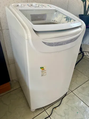Máquina de Lavar Electrolux Turbo Economia 8 kg