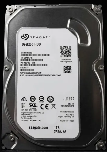 HD 1 TERÁ
