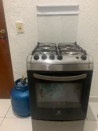 Vendo fogão Electrolux
