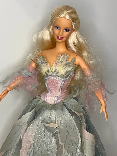 Barbie Odette Lago dos Cisnes
