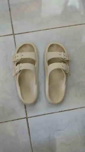 Chinelo masculino usado