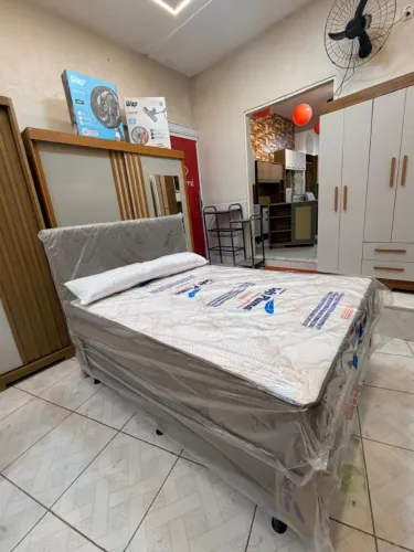 CAma Box casal com 72 de altura, molas Ensacadas Individual.