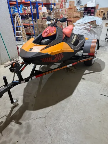 Jet seadoo spark trixx 2up