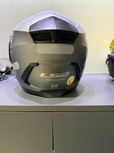 Vendo capacete ls2 scope tamanho 56