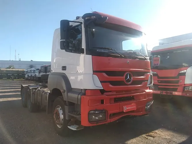Mercedes-Benz Axor 3344/48 6X4 E5 2022/2022 Vamos Seminovos Regente Feijó