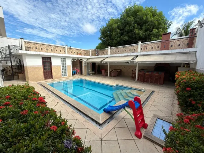 Residencial Greenwood, Av. Efigênio Salles, 425m2 de área, 5 quartos 425m² 5+ Quartos 4