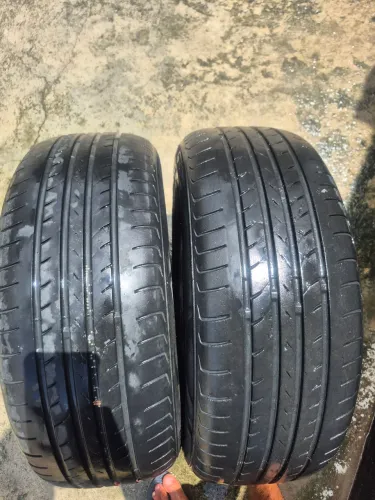 Vende se 2 pneus novos aro 15