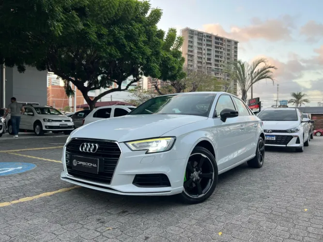 Audi A3 Sedan 1.4 TFSI Flex Tiptronic 4P 2018