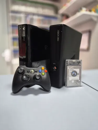 Xbox 360 Slim + HD 500gb cheio de jogos