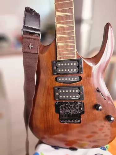 Guitarra Groovin' California Series - HSH