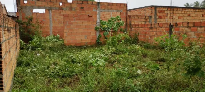 terreno com construção