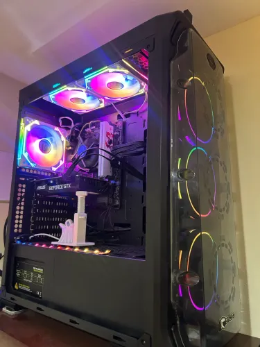 Pc Gamer Intel i5 9400F + placa de vídeo 1660 super 6gb + 16gb de ram 3200mhz