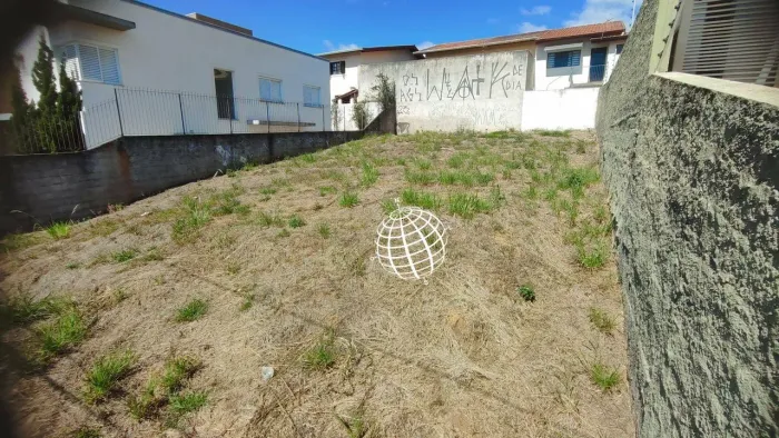 Terreno à venda no bairro Vila Rica Atibaia
