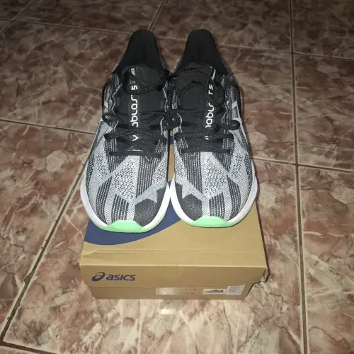 Tênis asics dinablast 5