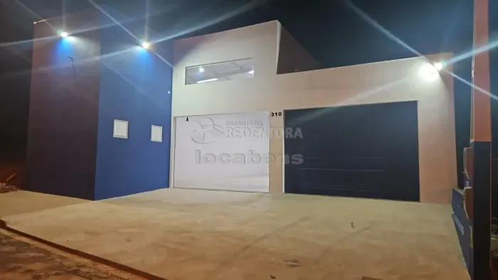 Salão Comercial - Ampla Estrutura e Excelente Localização