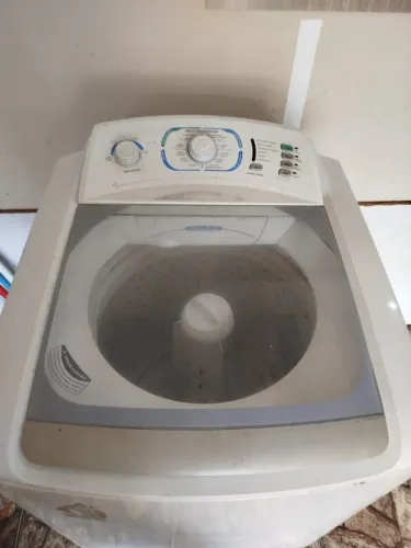 Maquinas de lavar eletrolox 15 kg e 12 kg não esta centrifugando