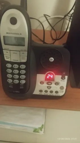 Doação: Telefone sem fio Motorola Com DEFEITO + secretaria eletrônica OK