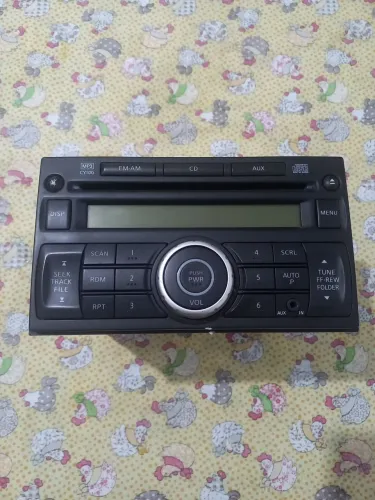 Radio original nissan Tiida, Livina