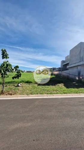 Terreno de 300,00 m2 em PAULINIA