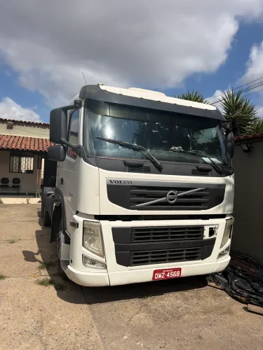 VOLVO FM 370 2013 AUTOMÁTICO - PRONTO PARA TRABALHAR ?