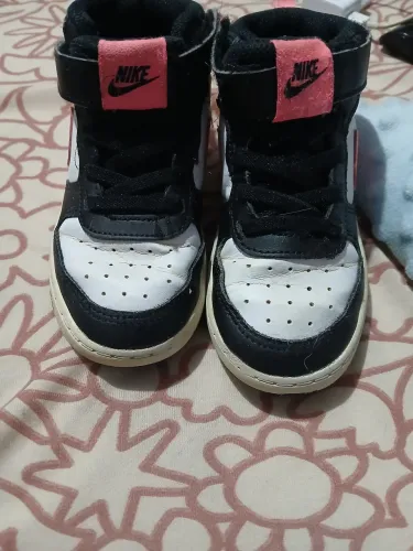 Botinha nike