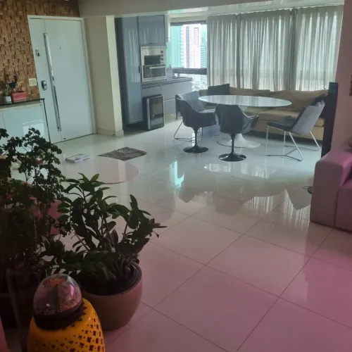 Imóvel para venda com 200 metros quadrados com 4 quartos em Casa Forte - Recife - PE