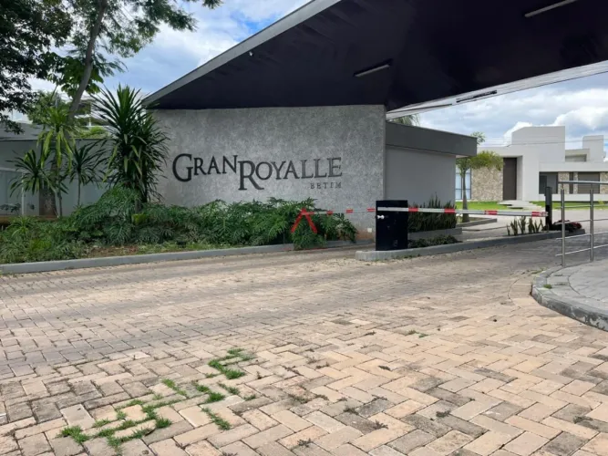 Lote de Alto Padrão no Condomínio Gran Royalle Betim