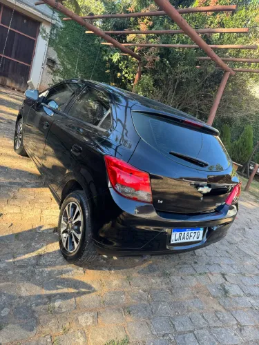 Chevrolet Onix Hatch LTZ 1.4 8V Flex Power Mec. 4P 2014