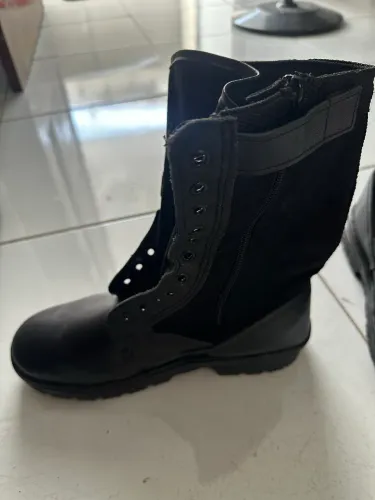 COTURNO MILITAR