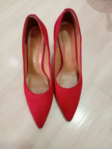 Scarpin Vizzano Camurça Salto Alto Bico Fino - Vermelho