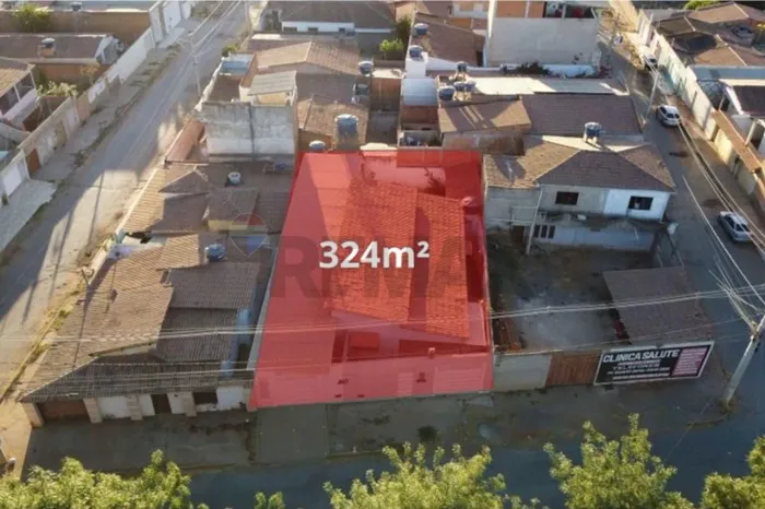 Duas casas à venda no bairro Arnóbio Batista