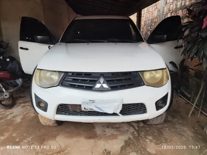 Mitsubishi L200 Triton GLX 3.2 CD TB Int.diesel MEC 2013