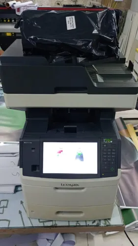  Multifuncional Lexmark MX711de laser monocromático Duplex.