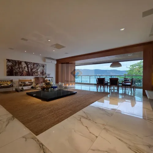Apartamento à venda em Niterói-RJ, São Francisco: 4 quartos, 2 suítes, 1 sala, 5 banheiros