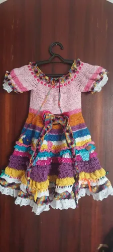 Vestido de crochê festa junina 2 a 3 anos