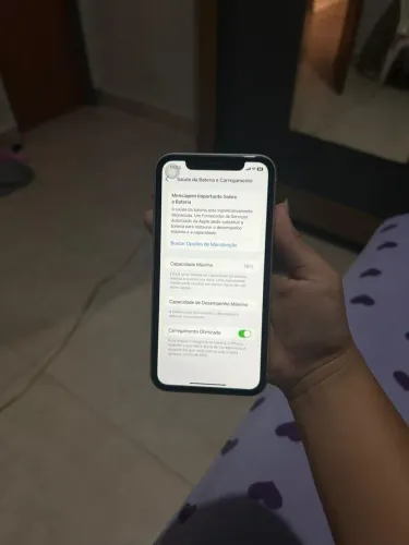 Vendo IPhone XR 76% de bateria 64gb