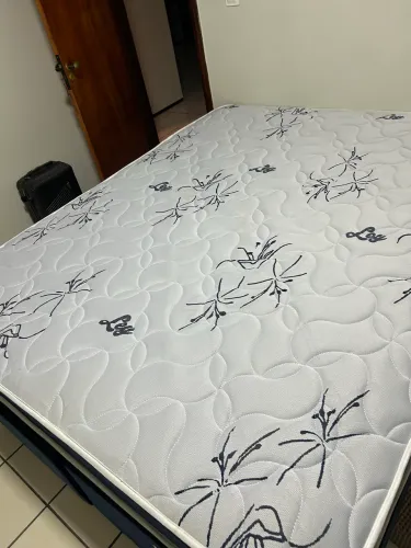Cama box queen