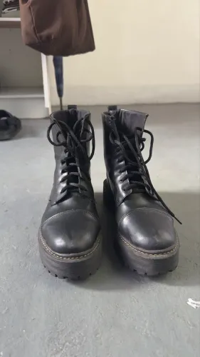 Bota cano alto