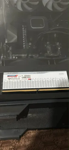 1 memória ram DDR5 6400mhz