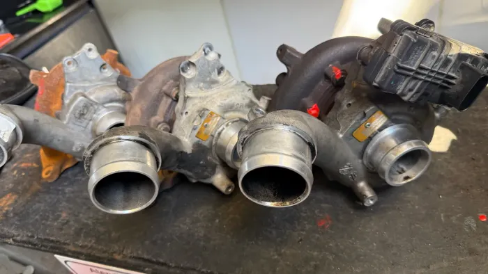 Turbina Nissan Frontier 2.5 190 cv 